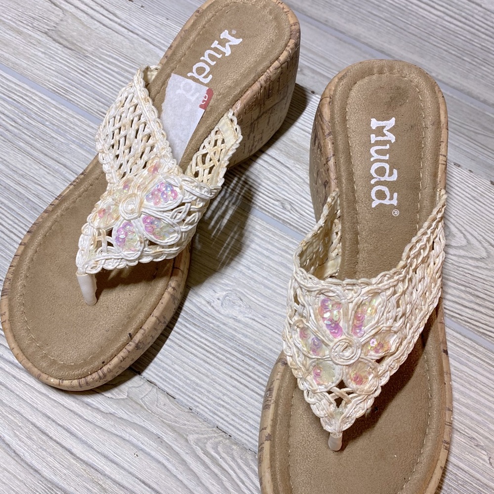 Mudd Sandals
